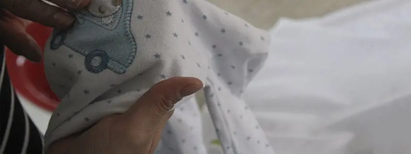 Como lavar roupa de bebê sem estragá-las